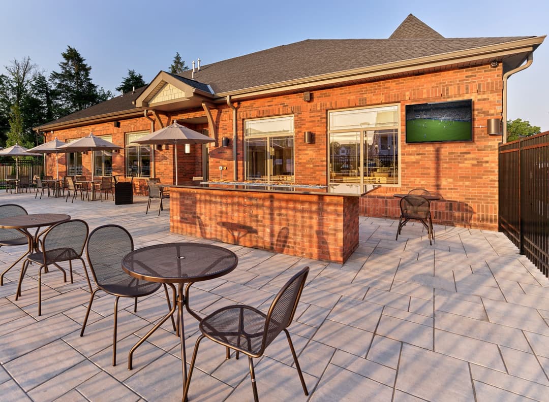 The Nell at Dunellen Station Indoor & Outdoor Amenities